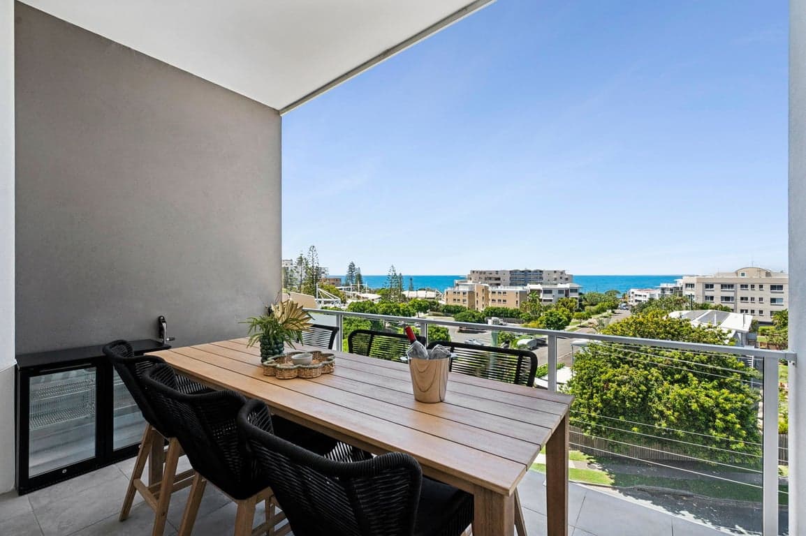 Furnished 3 Bedroom House in Kings Beach