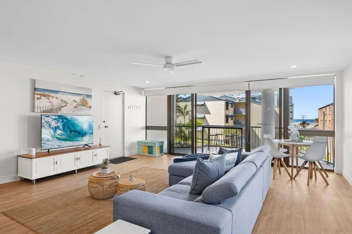 Furnished 3 Bedroom House in Kings Beach