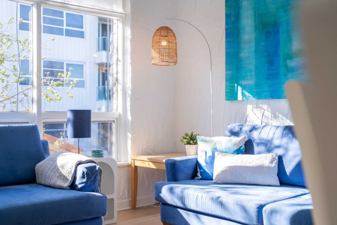 Furnished 2 Bedroom House in Glenelg North