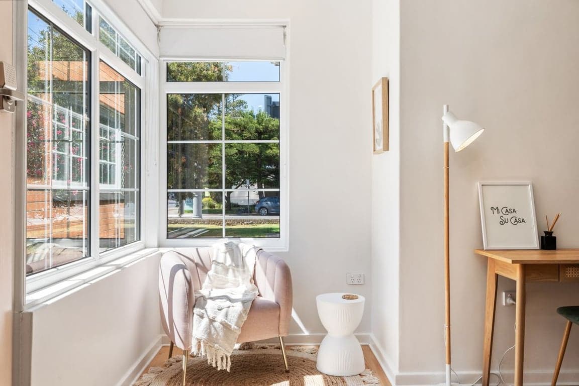 Furnished 1 Bedroom House in Glenelg