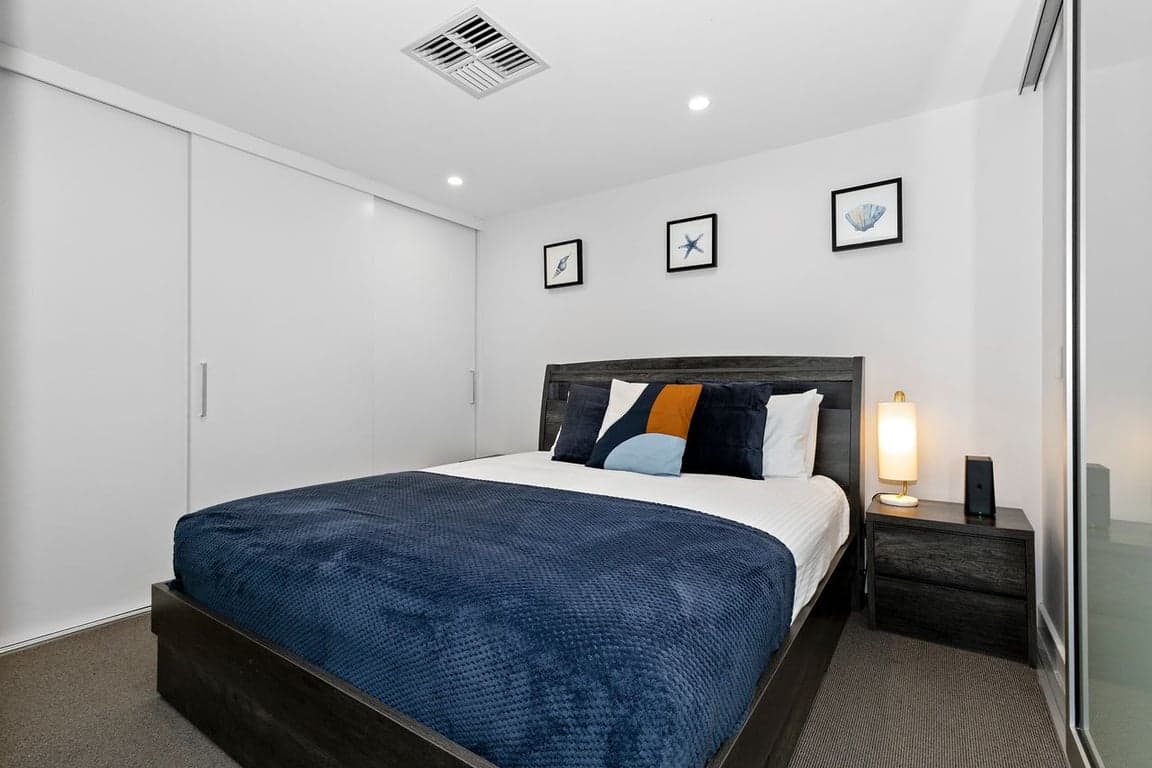 Furnished 2 Bedroom House in Glenelg