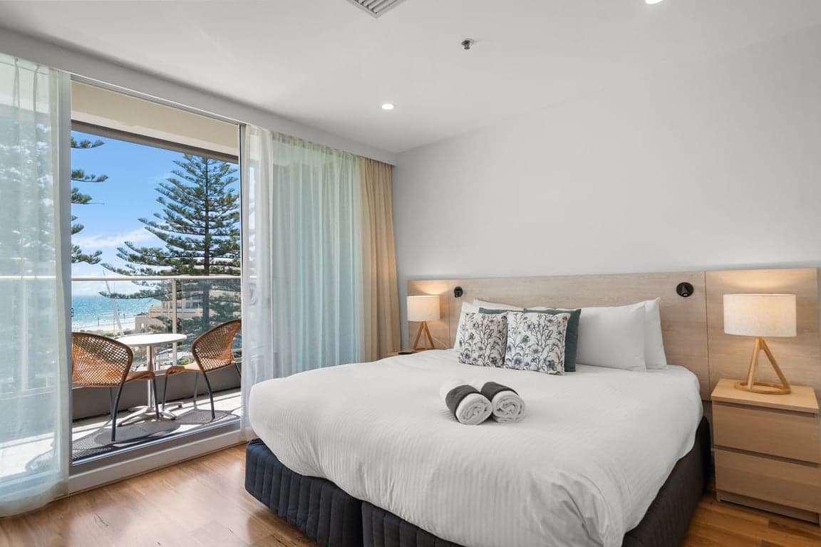 Furnished 2 Bedroom House in Glenelg