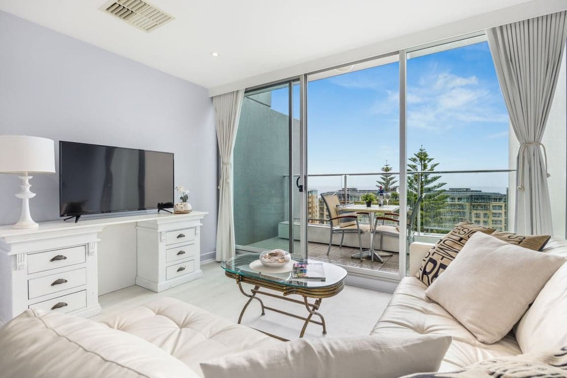 Furnished 1 Bedroom House in Glenelg