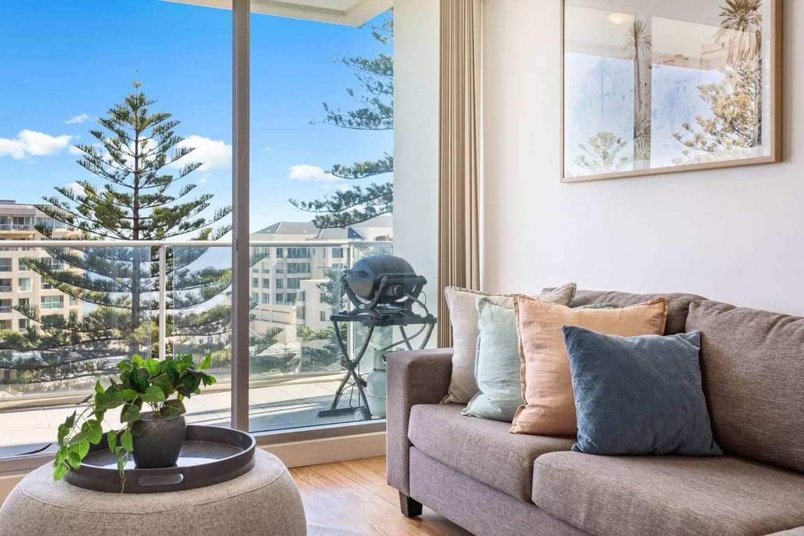 Furnished 2 Bedroom House in Glenelg