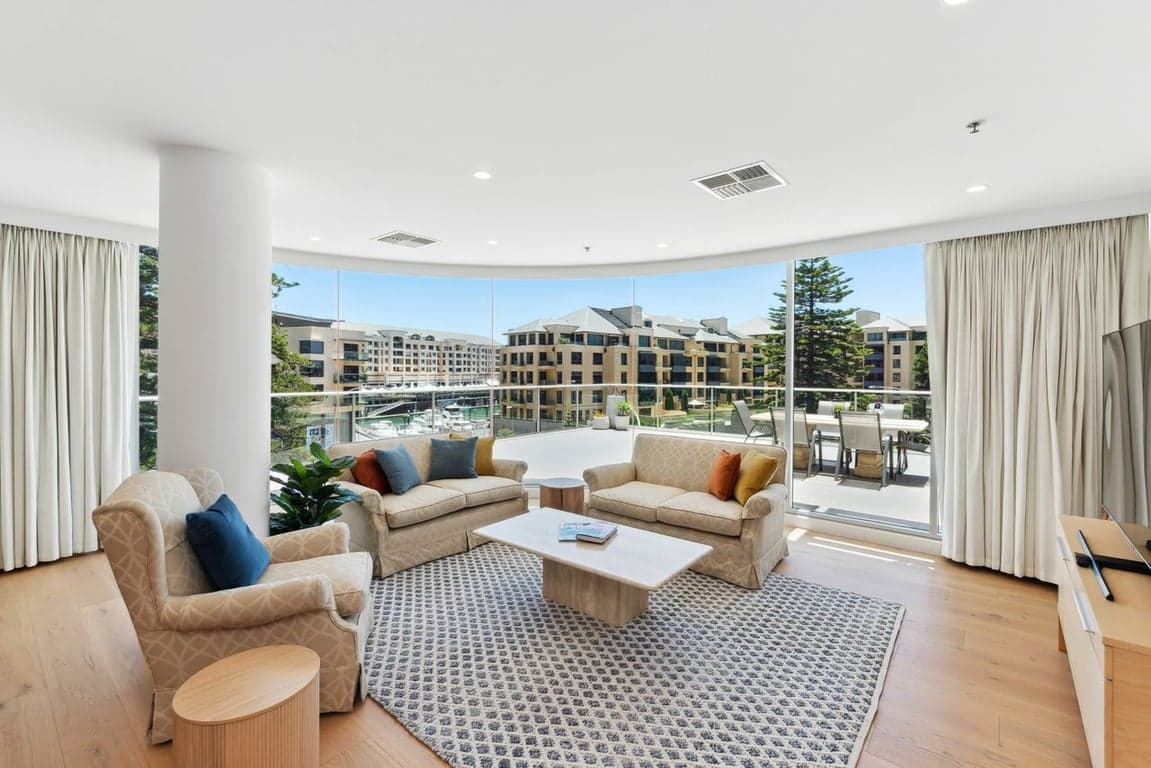 Furnished 3 Bedroom House in Glenelg