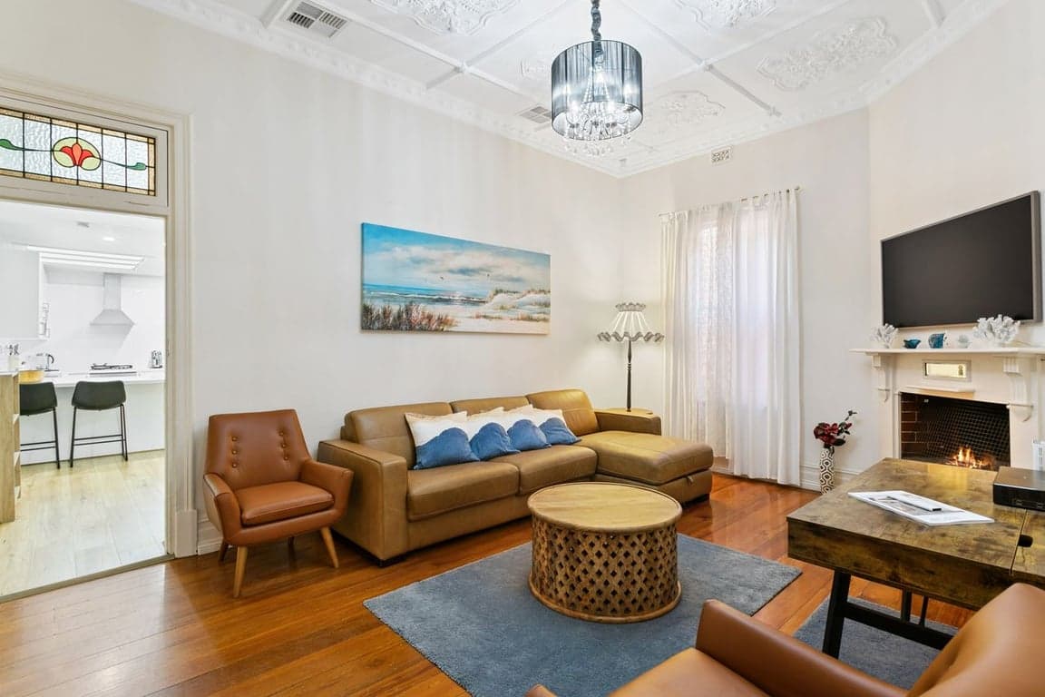 Furnished 2 Bedroom House in Glenelg