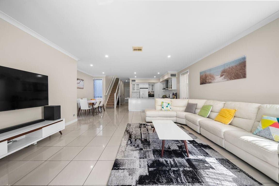 Furnished 4 Bedroom House in Glenelg North