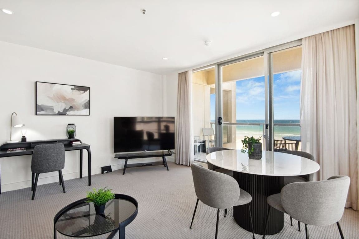 Furnished 2 Bedroom House in Glenelg