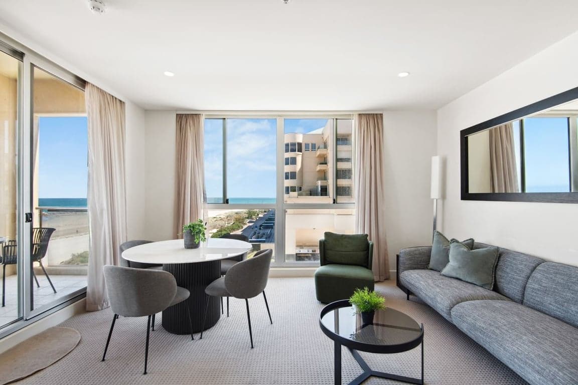 Furnished 2 Bedroom House in Glenelg