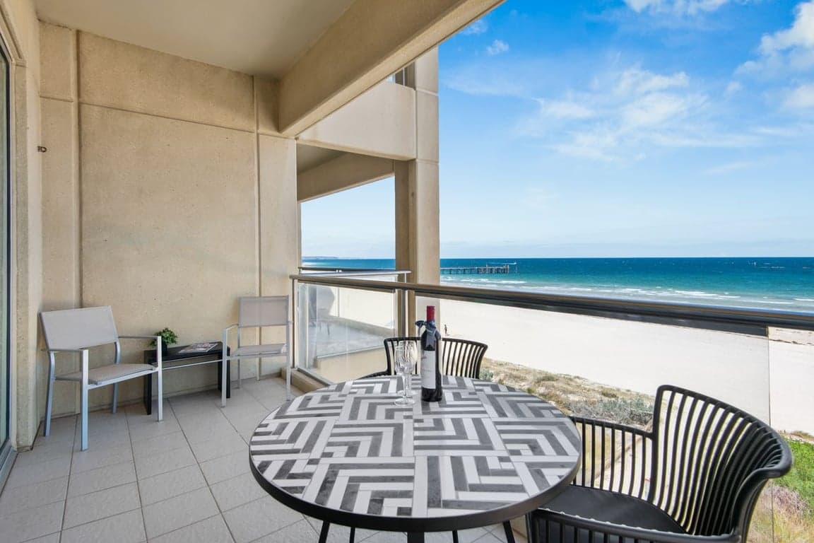 Furnished 2 Bedroom House in Glenelg
