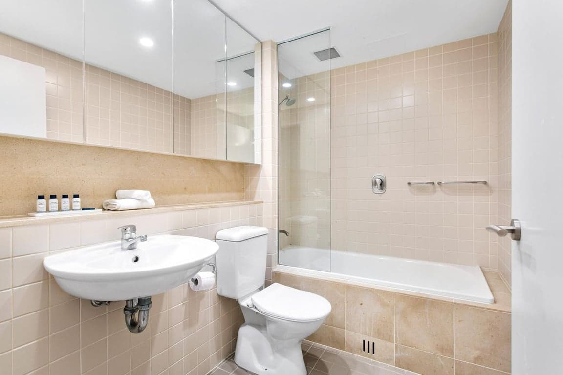 Furnished 3 Bedroom House in Glenelg