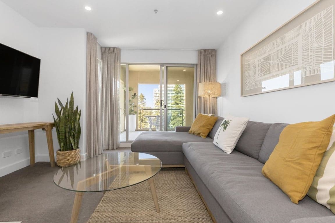 Furnished 1 Bedroom House in Glenelg