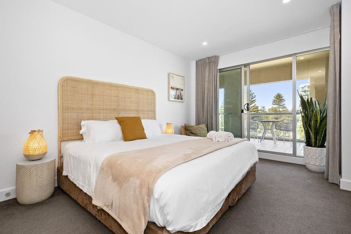 Furnished 1 Bedroom House in Glenelg