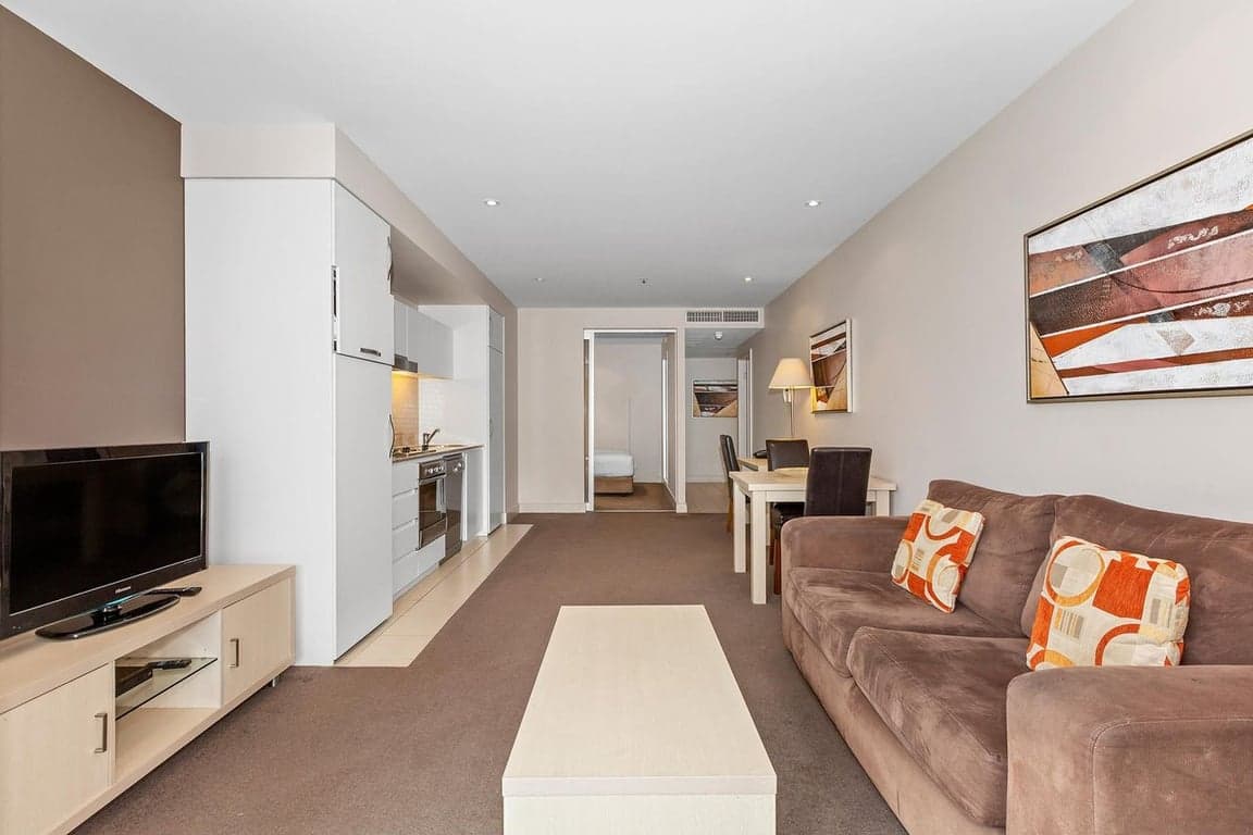 Furnished 1 Bedroom House in Glenelg