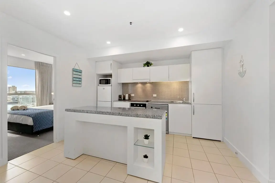 Furnished 1 Bedroom House in Glenelg