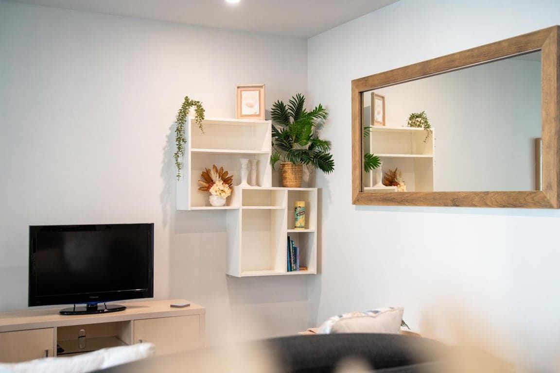 Furnished 1 Bedroom House in Glenelg