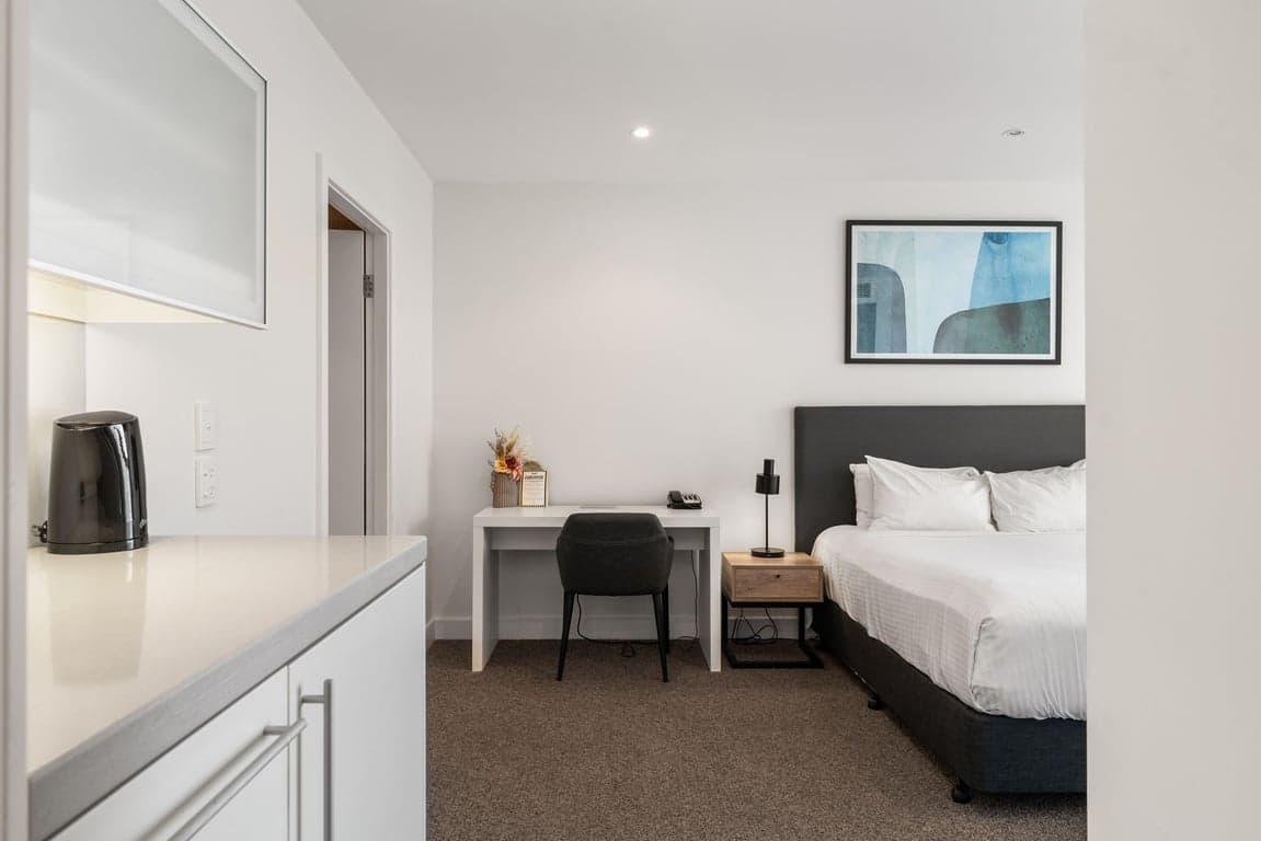 Furnished 2 Bedroom House in Glenelg