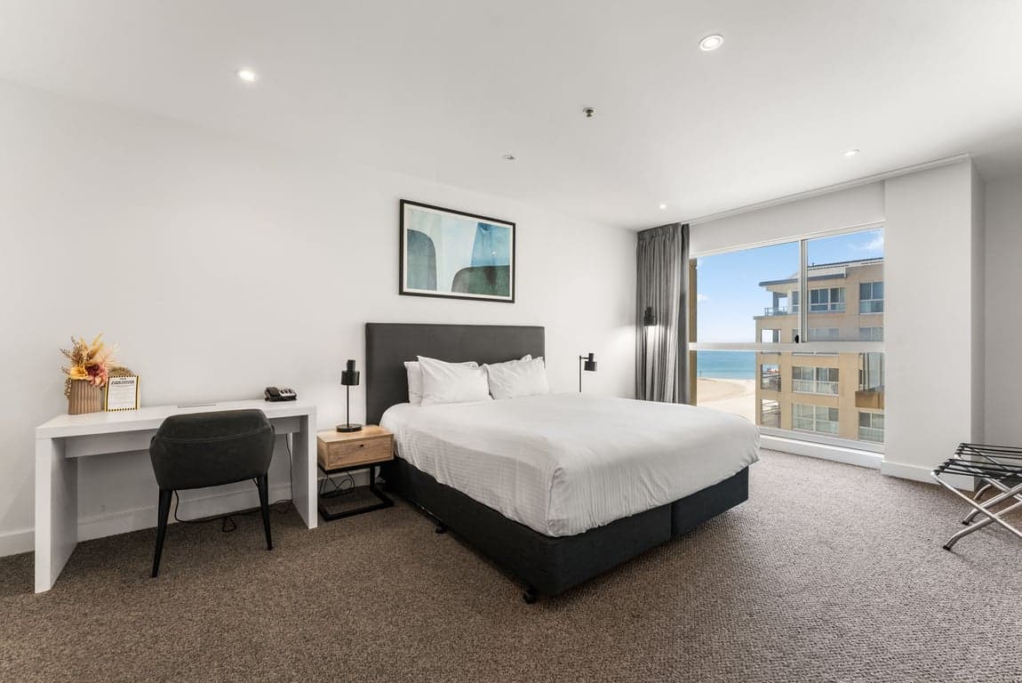 Furnished 2 Bedroom House in Glenelg