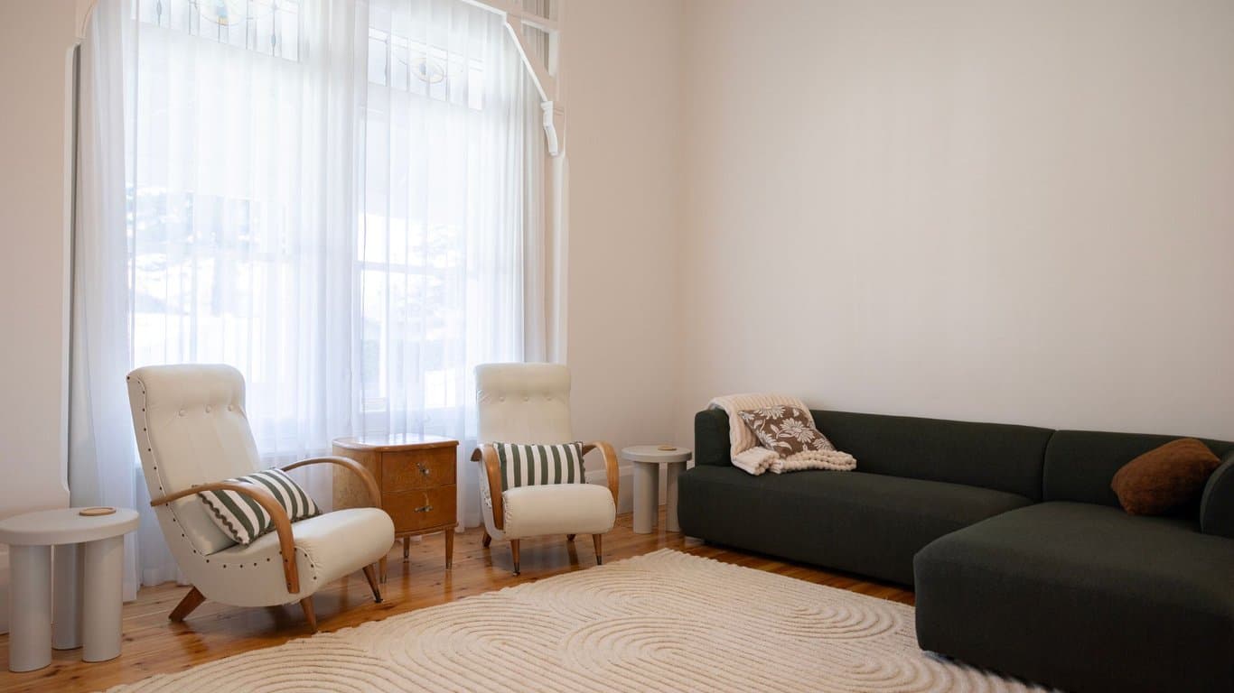 Furnished 4 Bedroom House in Henley Beach