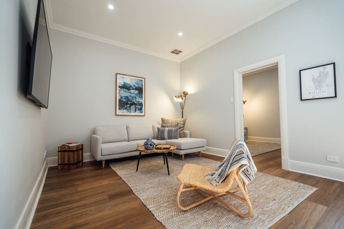 Furnished 1 Bedroom House in Glenelg South