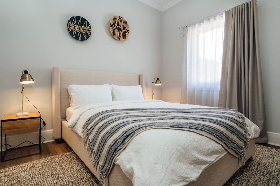 Furnished 2 Bedroom House in Glenelg South