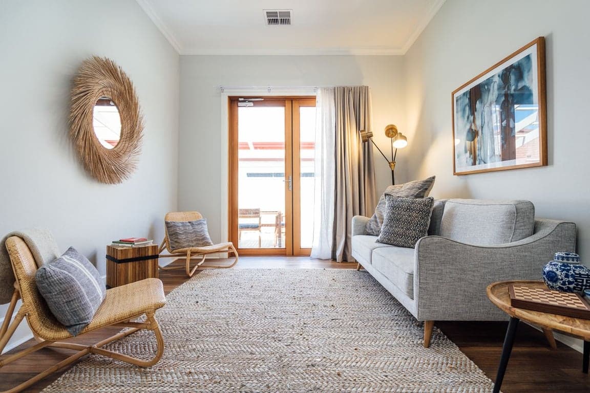 Furnished 2 Bedroom House in Glenelg South