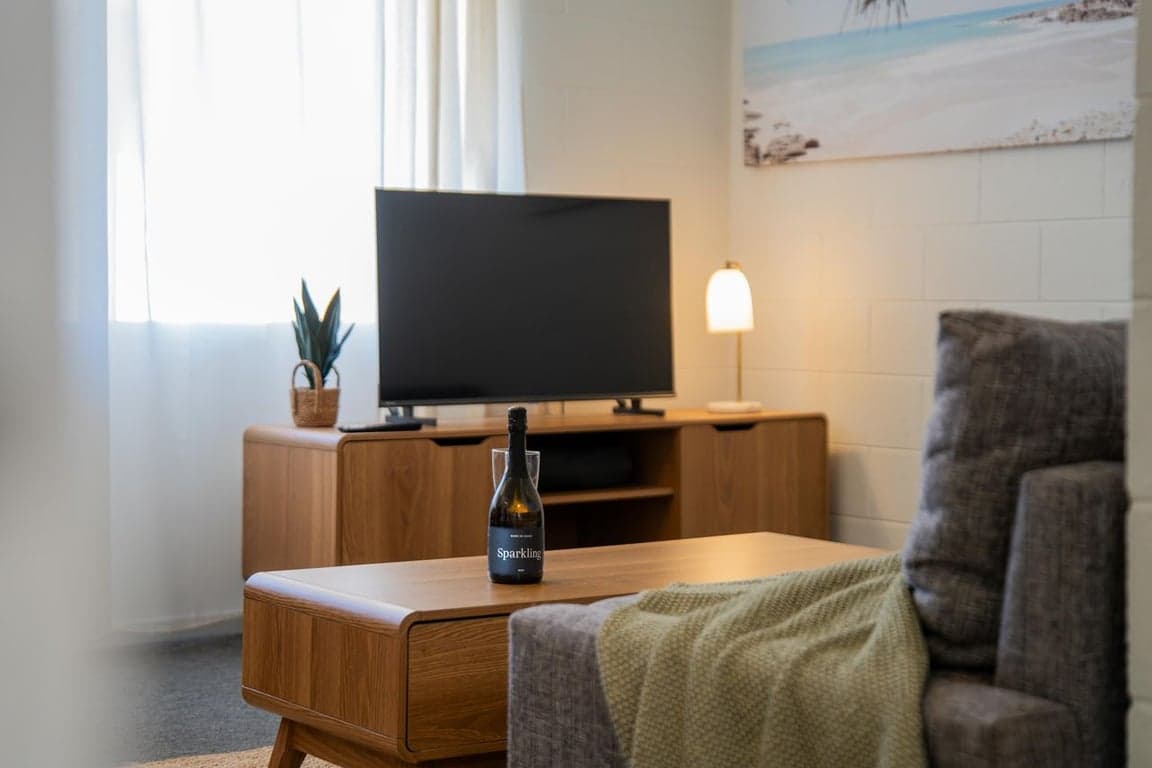 Furnished 2 Bedroom House in Glenelg