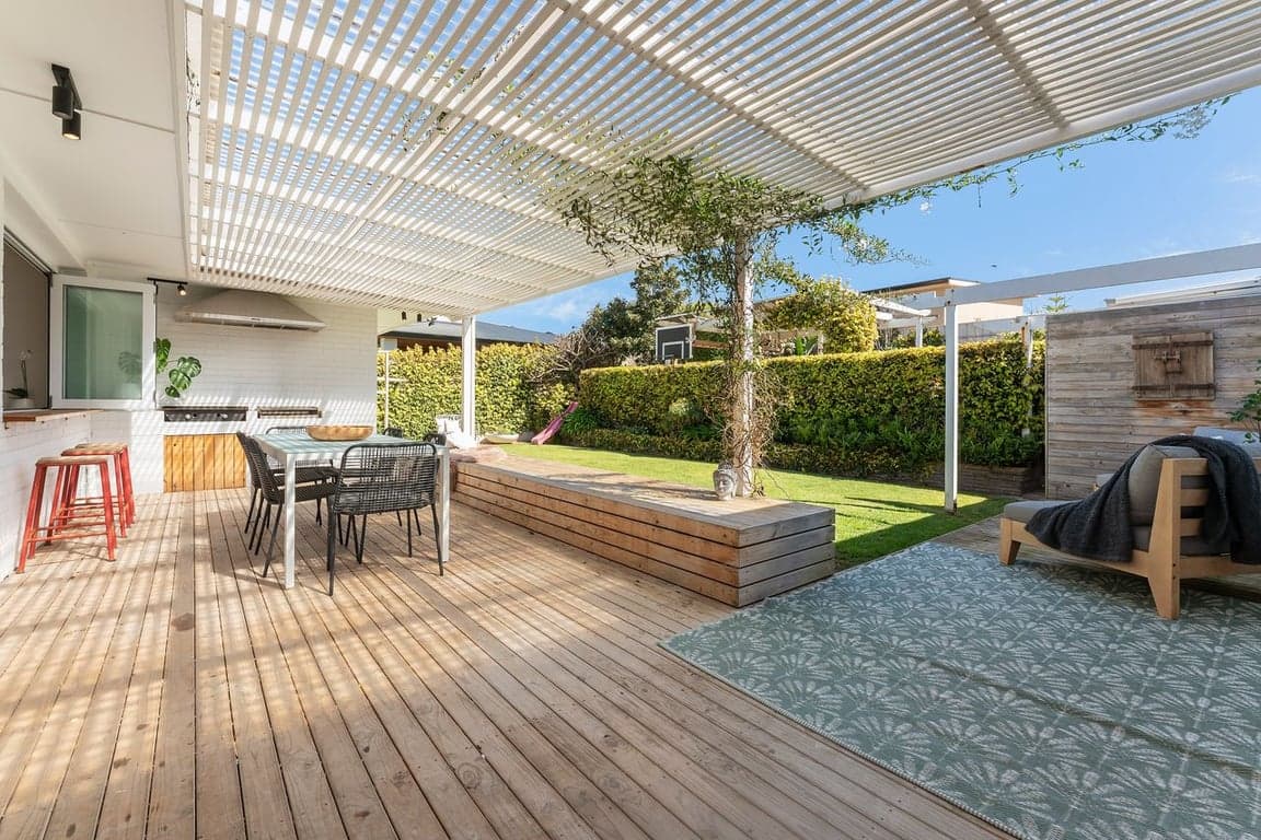 Furnished 3 Bedroom House in Glenelg North