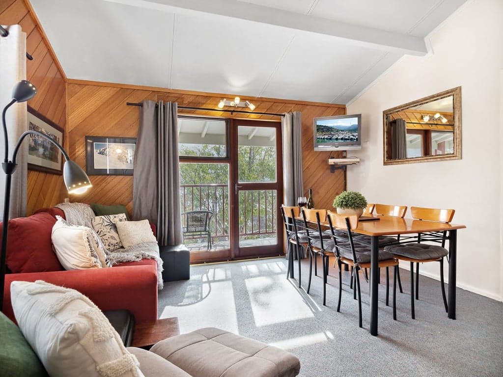Furnished 2 Bedroom House in Thredbo
