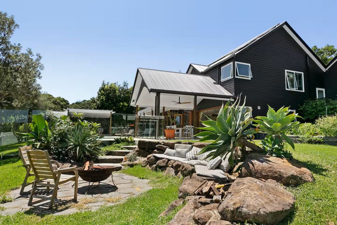 Furnished 8 Bedroom House in Lennox Head