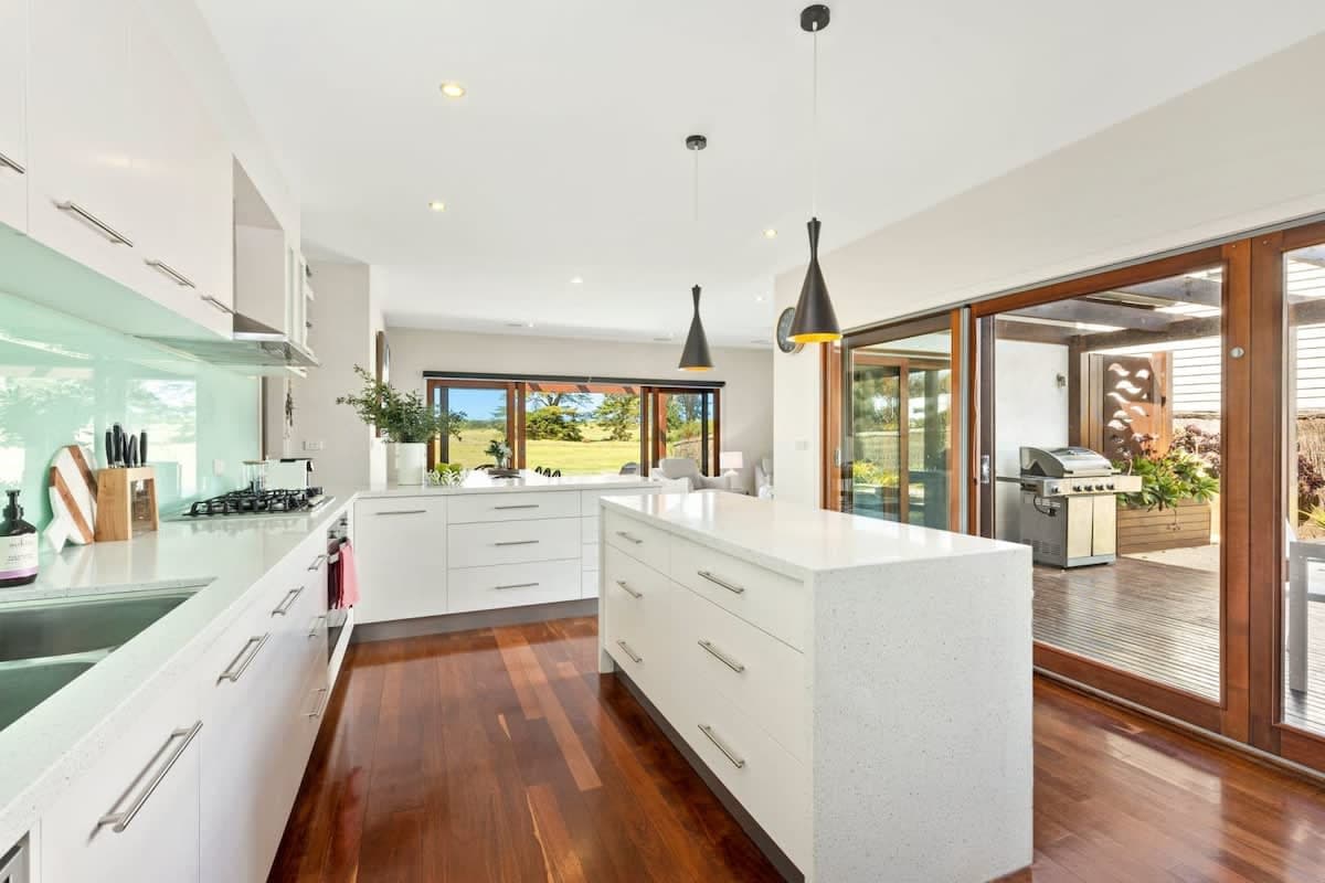 Furnished 4 Bedroom House in Connewarre