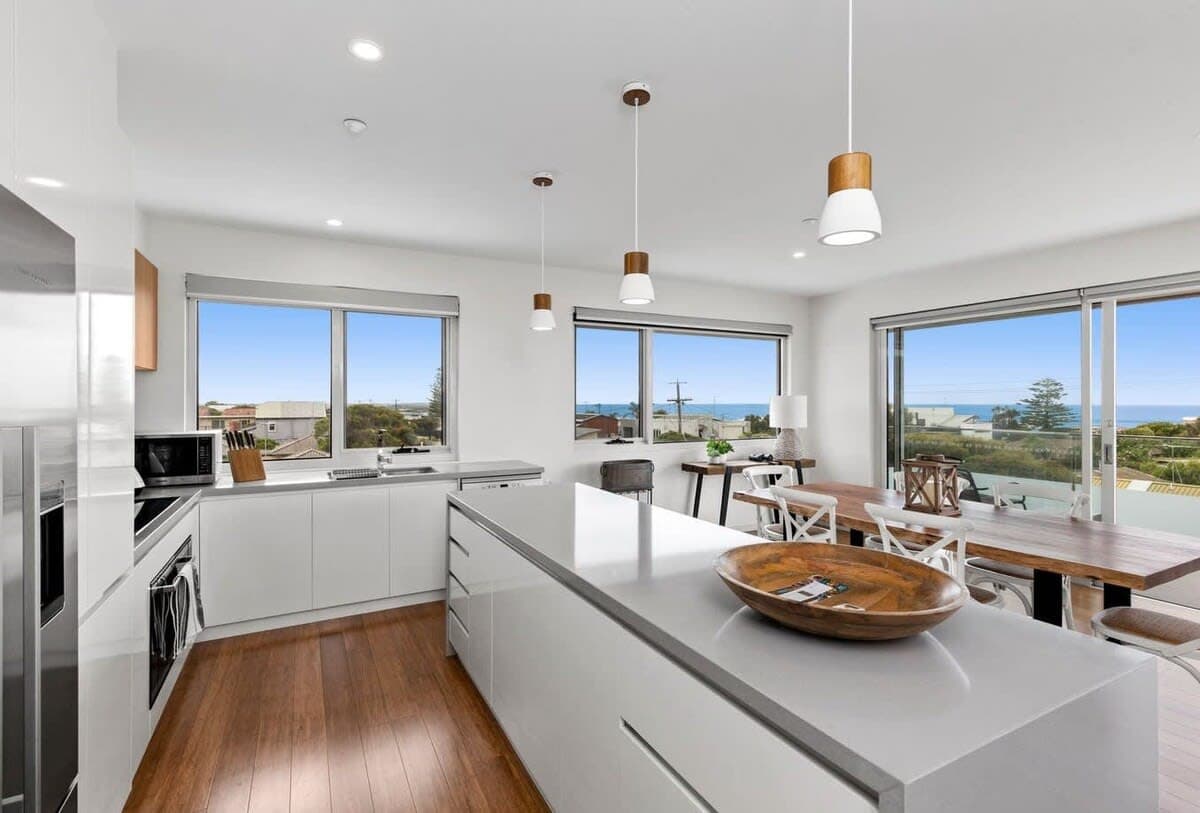 Furnished 2 Bedroom Apartment in Ocean Grove