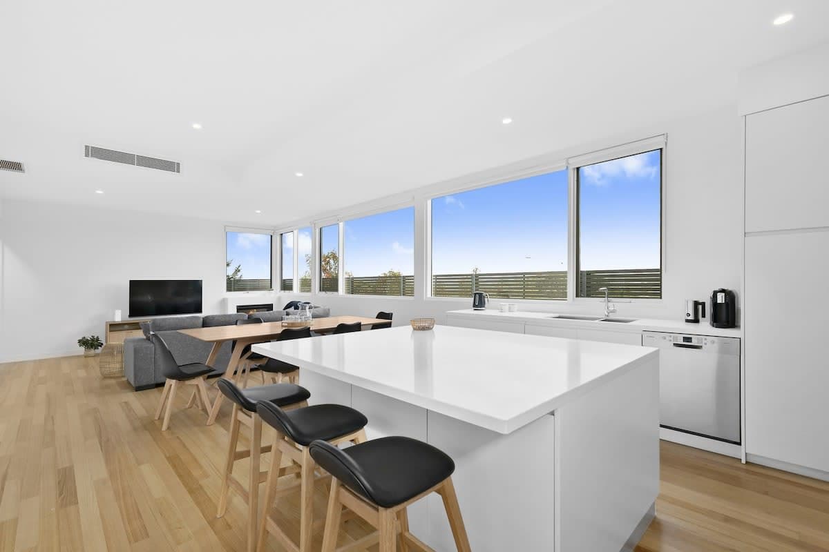 Furnished 3 Bedroom House in Torquay