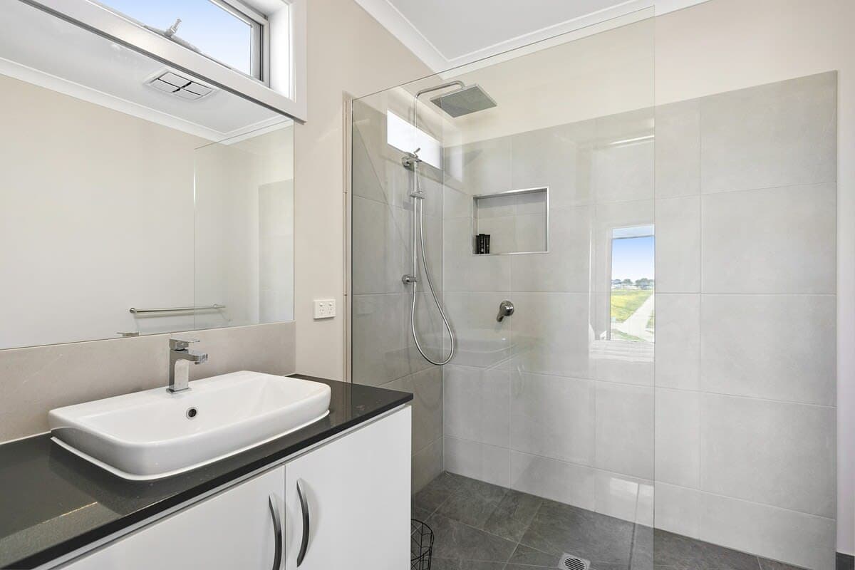 Furnished 3 Bedroom House in Torquay