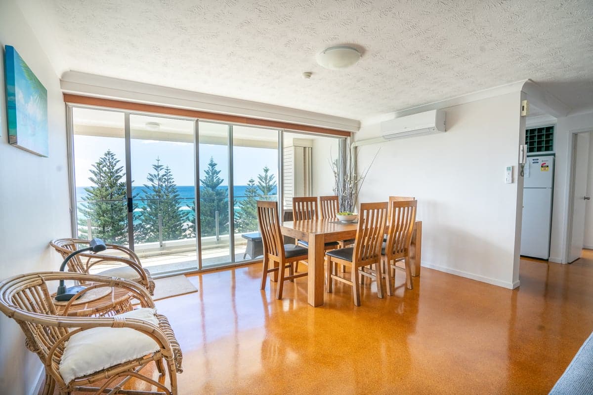 Furnished 2 Bedroom Apartment