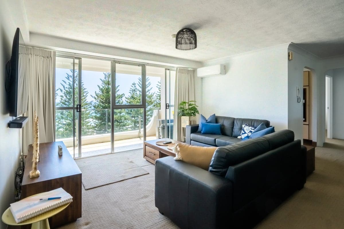 Furnished 2 Bedroom Apartment