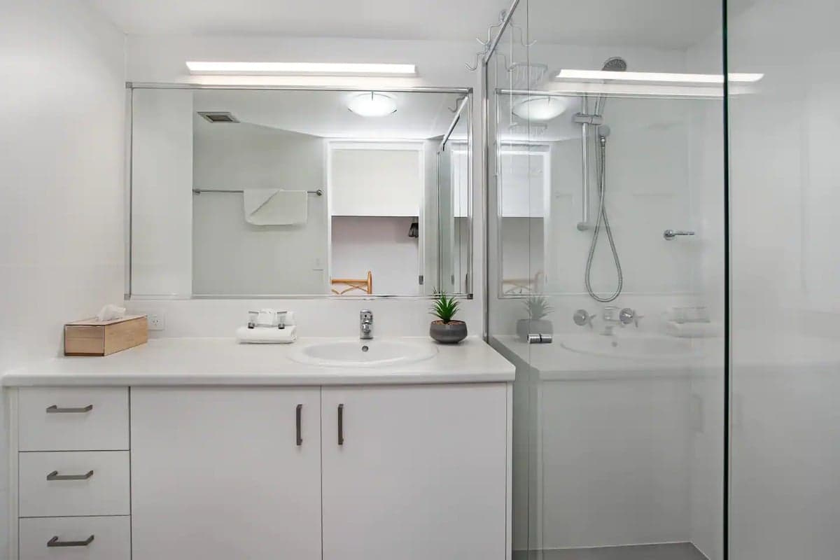 Furnished 3 Bedroom Apartment
