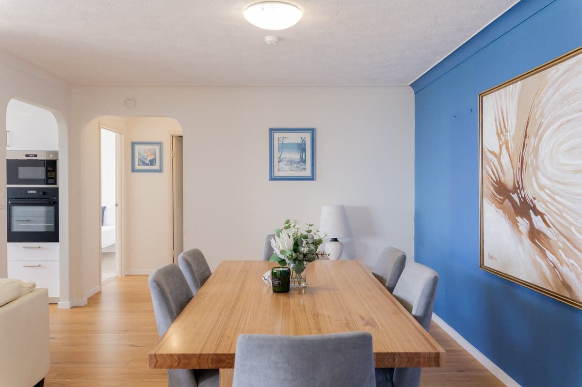 Furnished 2 Bedroom Apartment