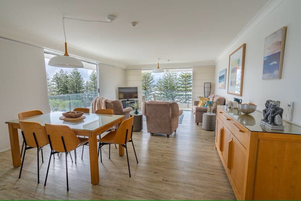 Furnished 2 Bedroom Apartment