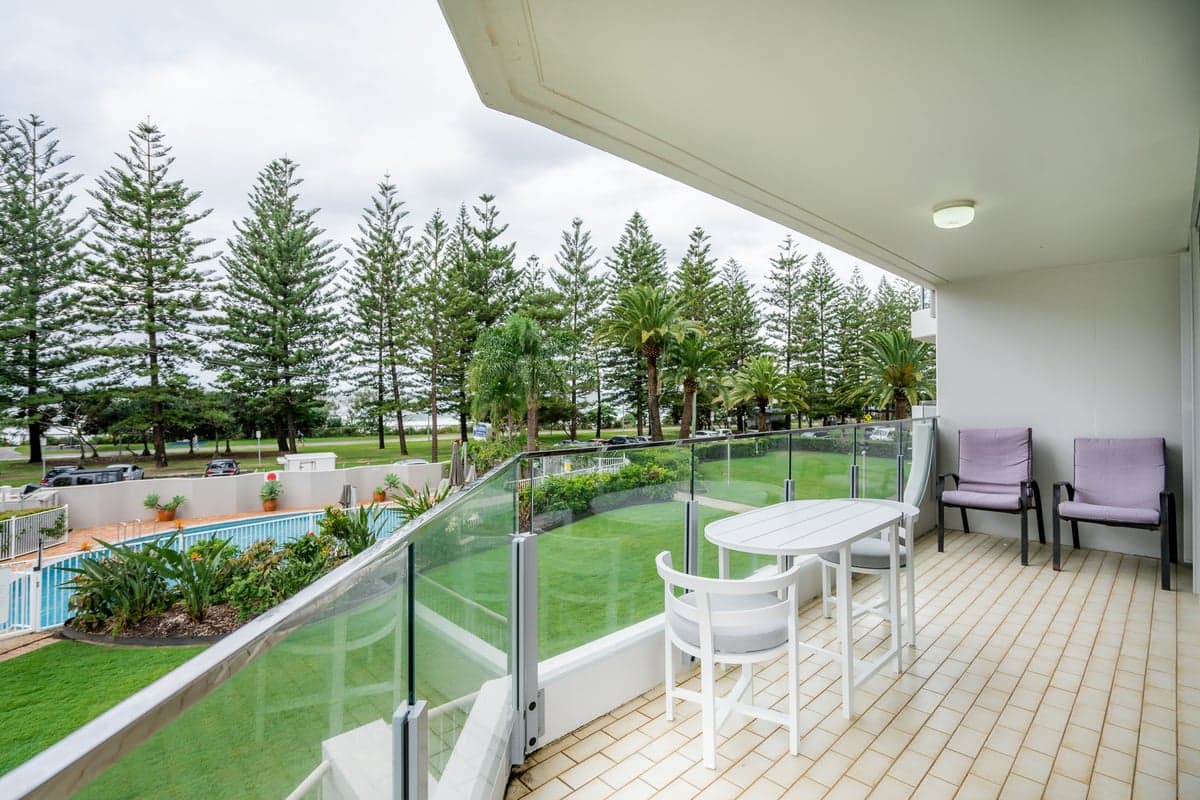 Furnished 2 Bedroom Apartment