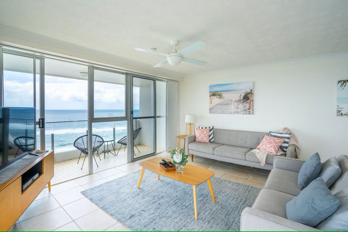 Furnished 2 Bedroom Apartment
