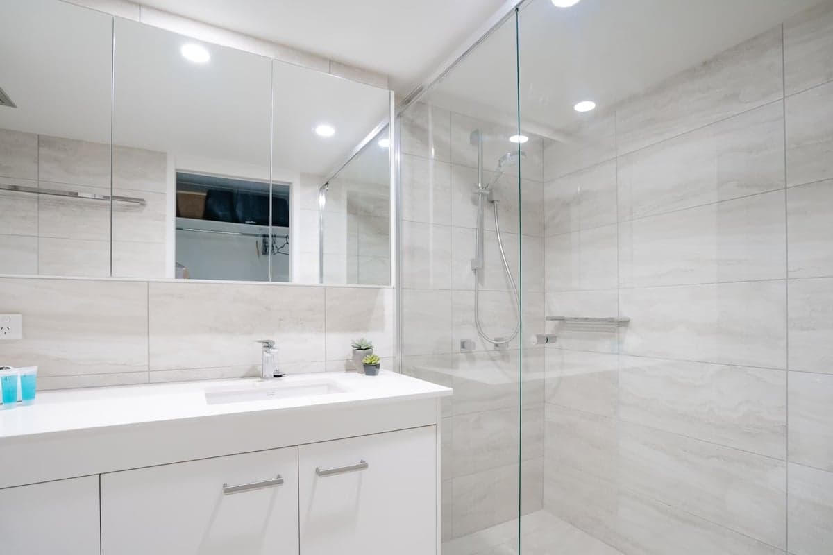 Furnished 3 Bedroom Apartment