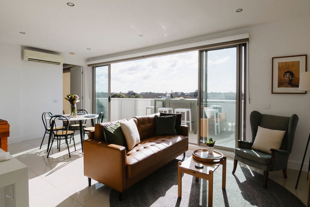Furnished 2 Bedroom Apartment in Fitzroy North