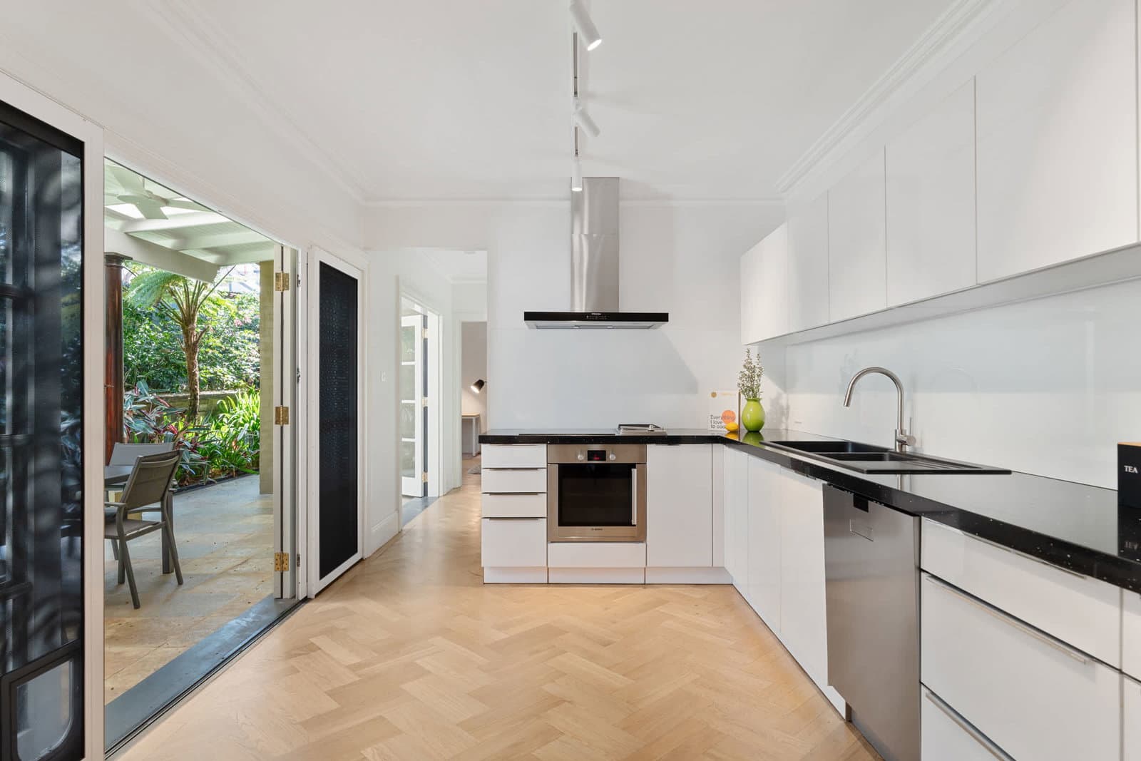 Furnished 3 Bedroom House in Newtown