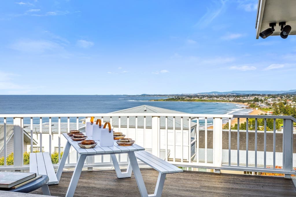Furnished 4 Bedroom House in Austinmer