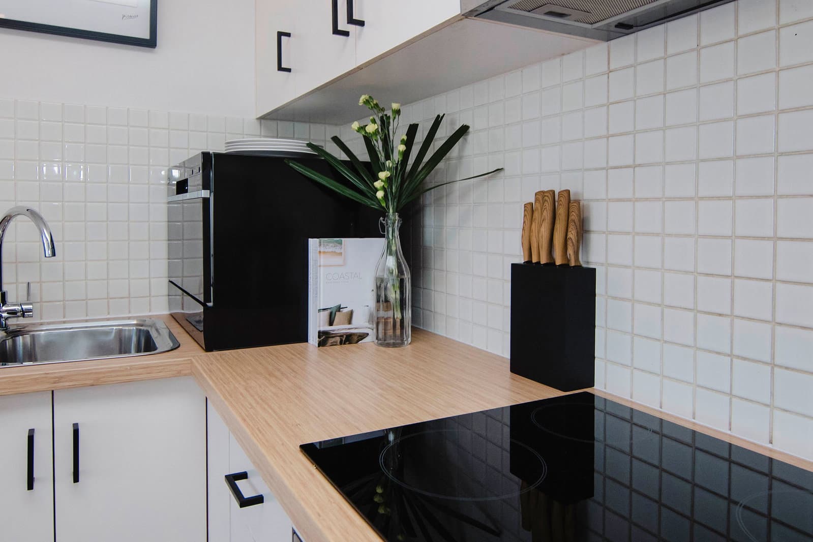 Furnished 1 Bedroom Apartment in Middle Park