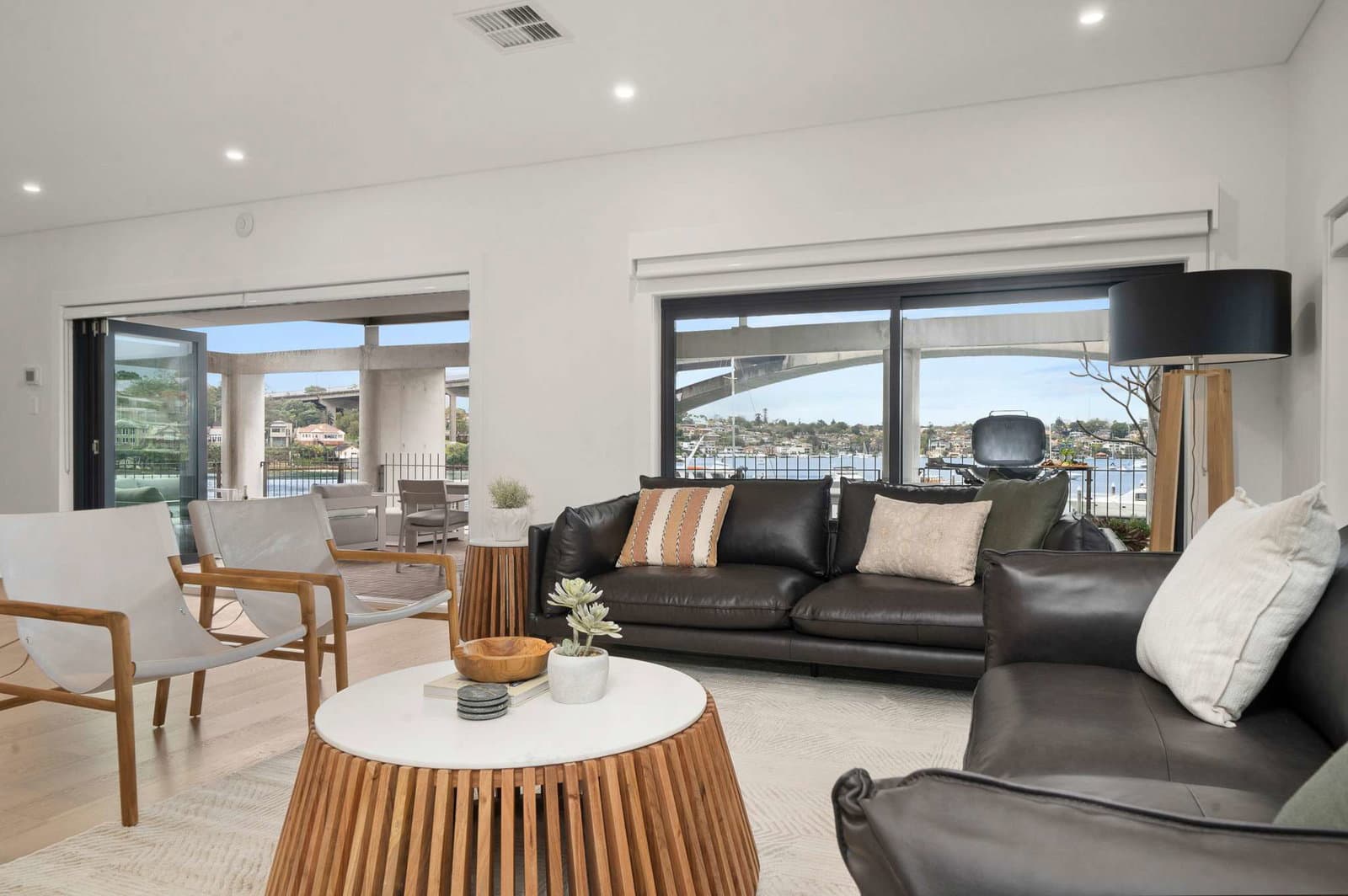 Furnished 4 Bedroom Apartment in Drummoyne