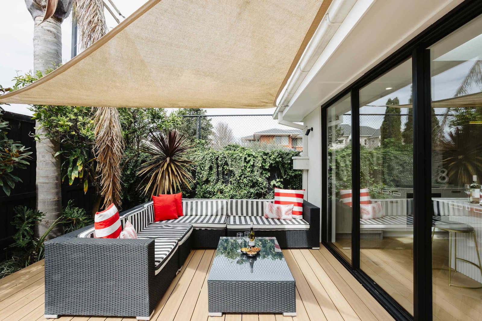 Furnished 4 Bedroom House in Brighton