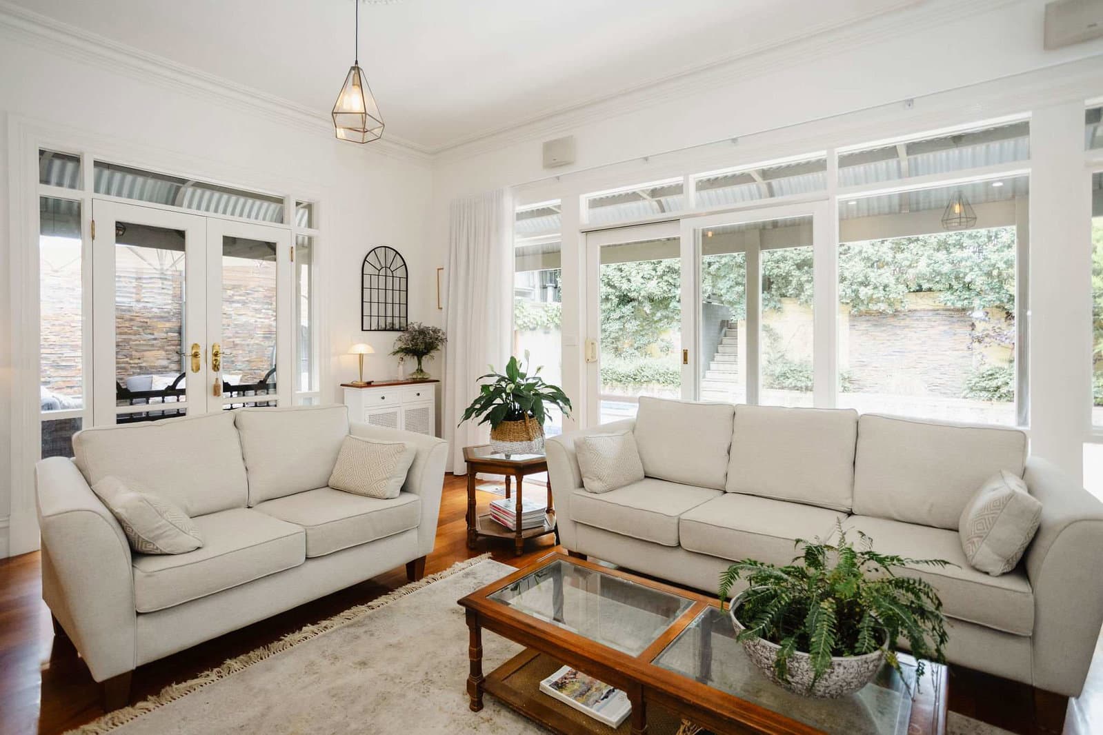 Furnished 4 Bedroom House in Lower Plenty