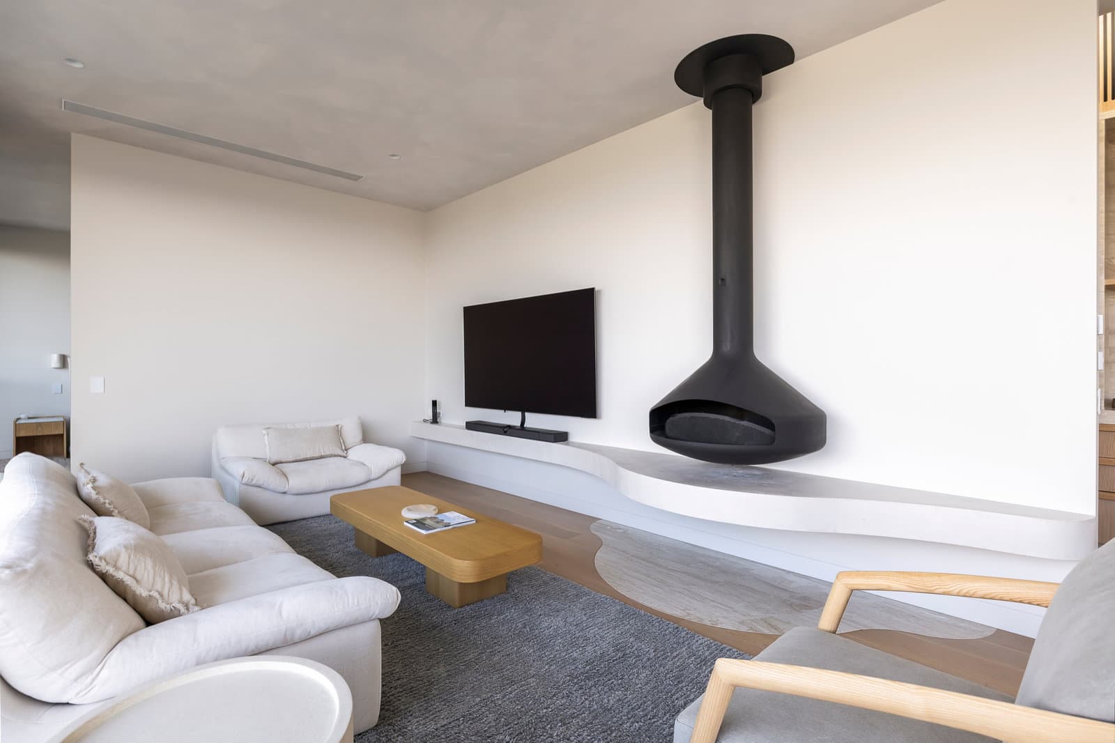 Furnished 4 Bedroom House in Blairgowrie